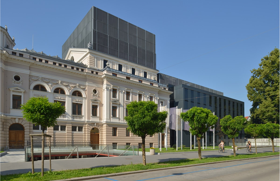 vzdrzevanje-travnih-povrsin